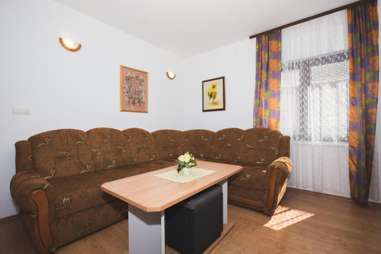 Apartmani Nada & Darko, Kampor, Rab, Hrvatska Kültér fotó