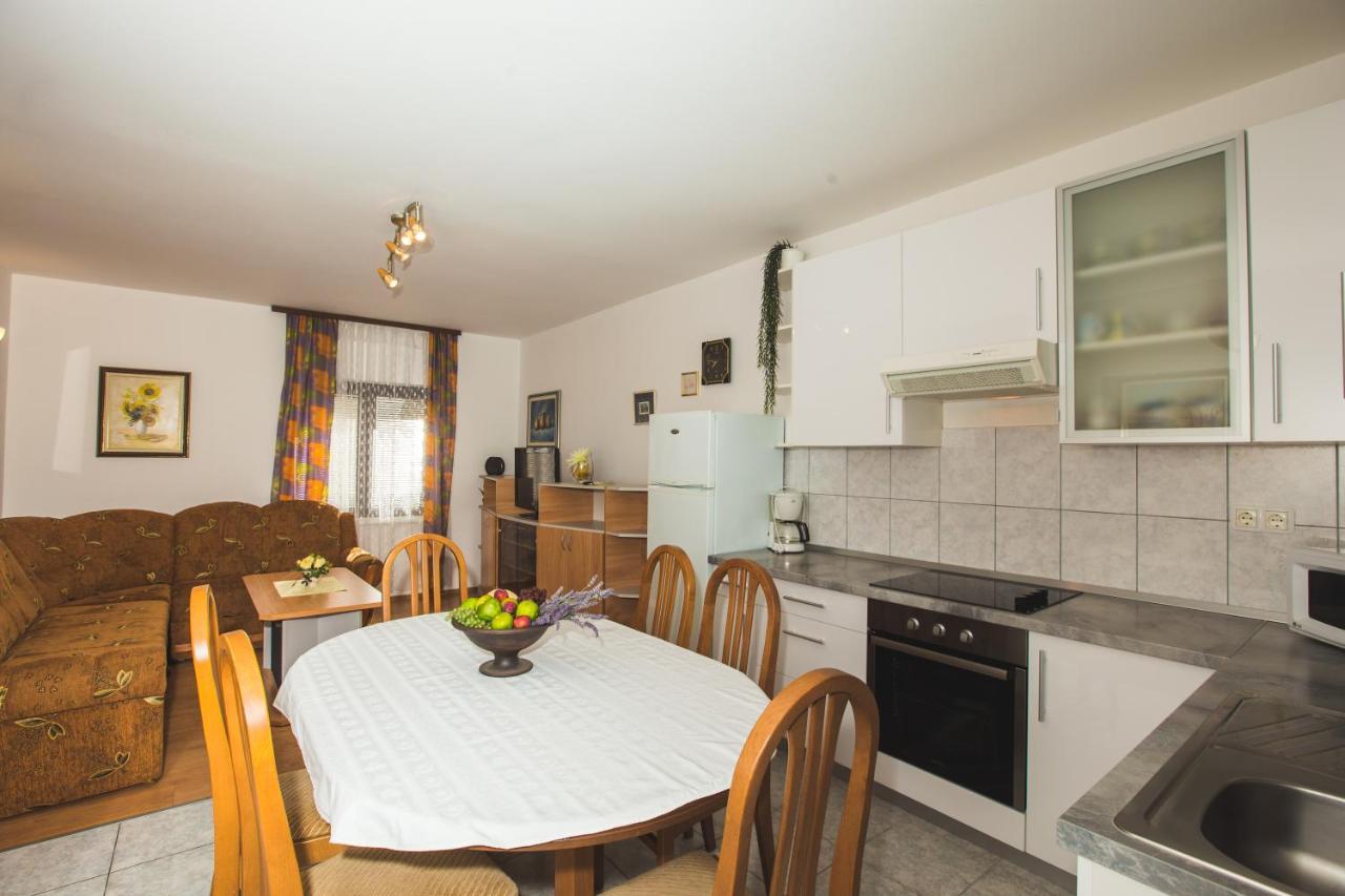 Apartmani Nada & Darko, Kampor, Rab, Hrvatska Kültér fotó