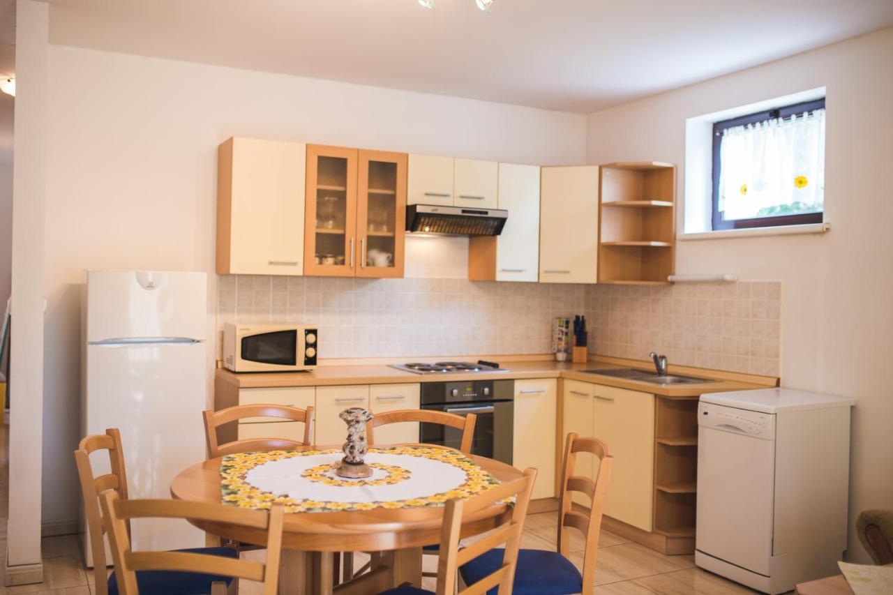Apartmani Nada & Darko, Kampor, Rab, Hrvatska Kültér fotó